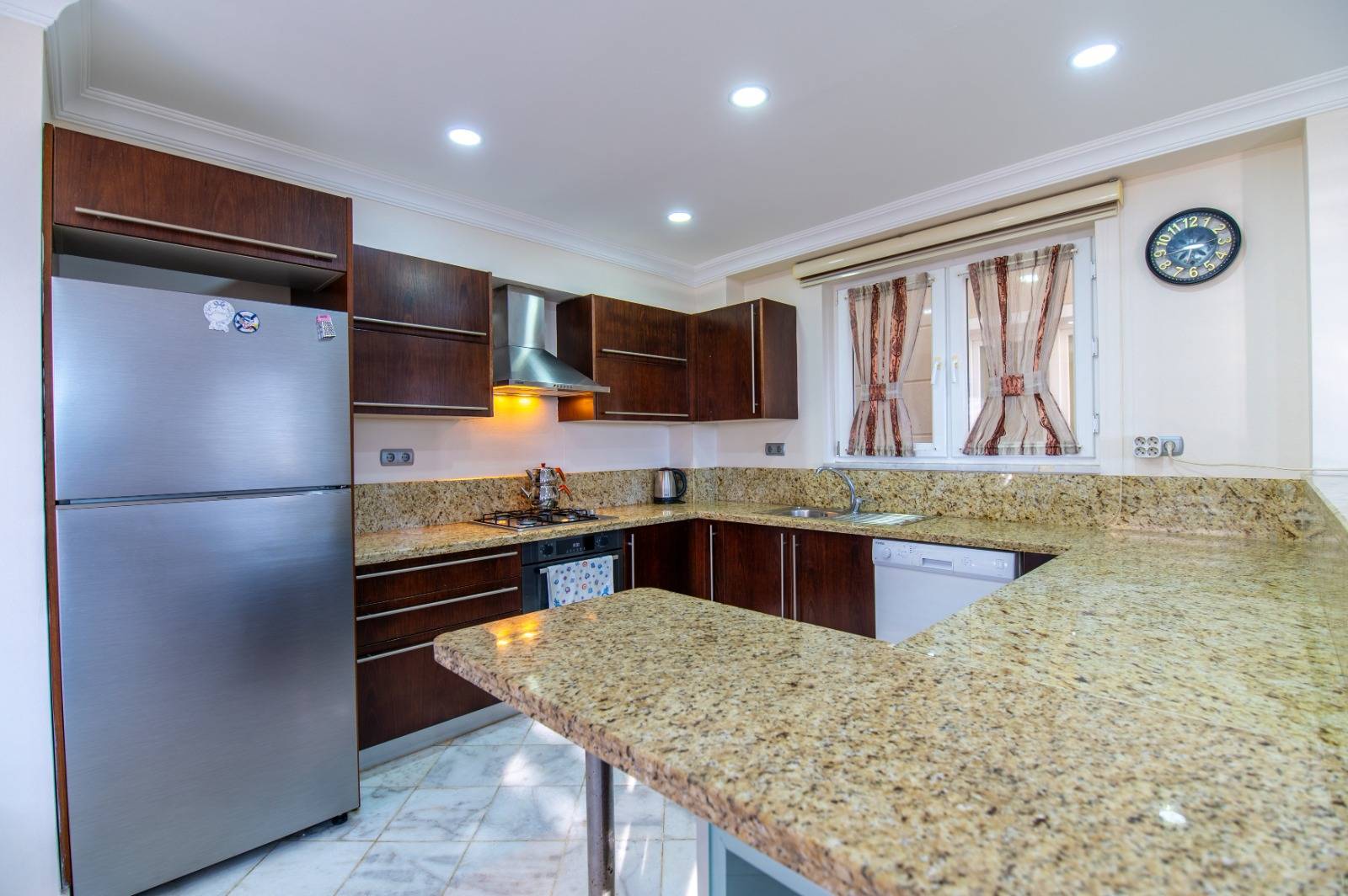 Fethiye Karagedik'te Site İçerisinde, Özel Havuzlu, 5+1 Villa