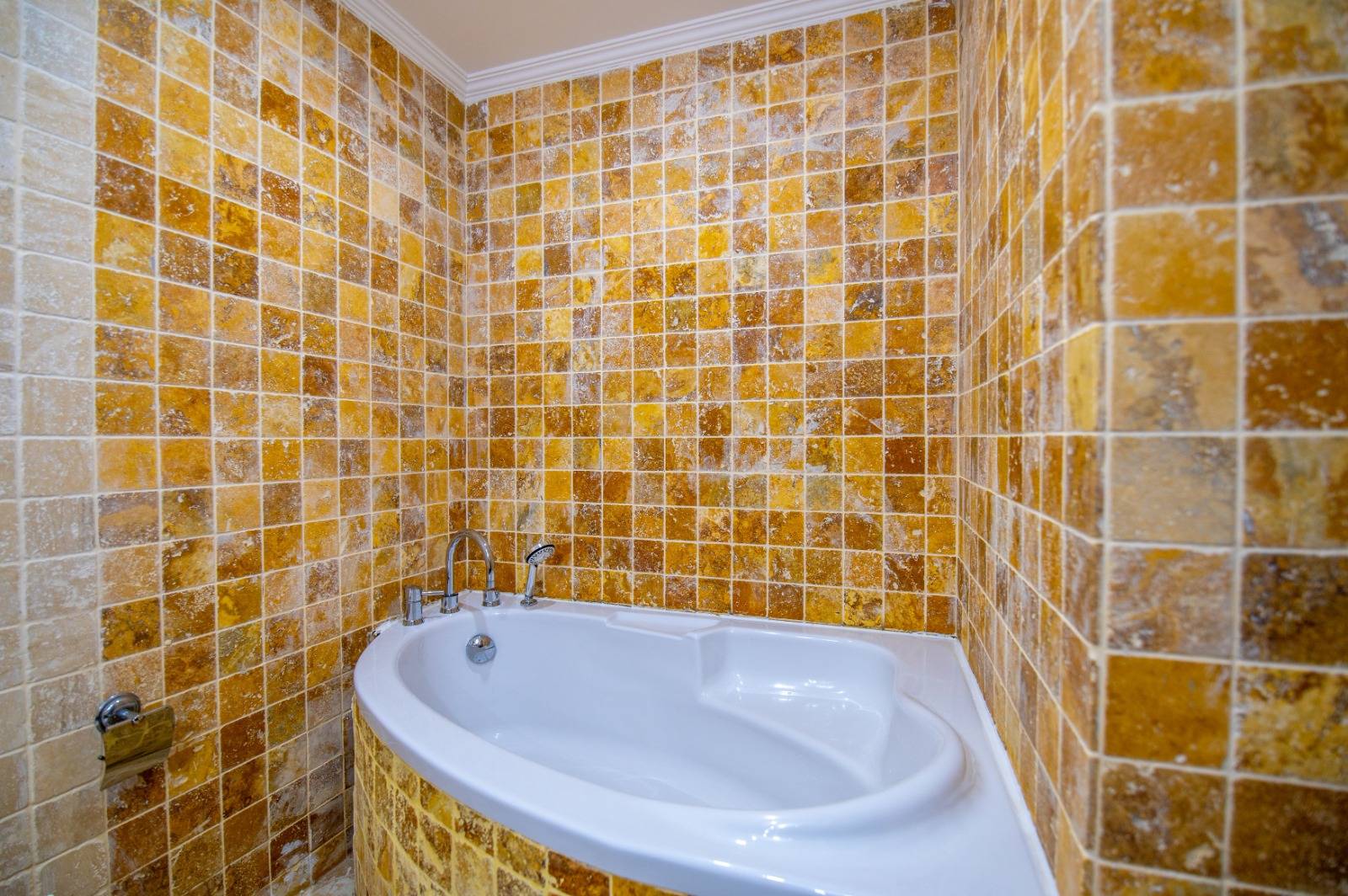 Fethiye Karagedik'te Site İçerisinde, Özel Havuzlu, 5+1 Villa