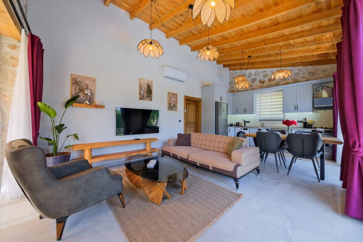 Fethiye Karakeçeliler'de Doğa İçerisinde, Özel Havuzlu, Balayı Villası 46223 — 9