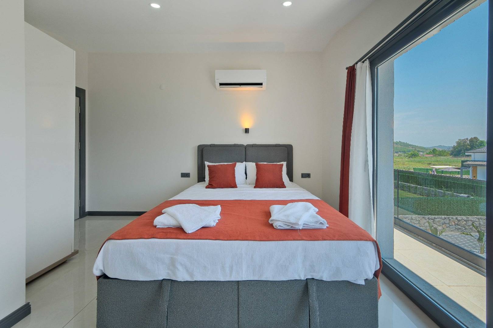 Fethiye Kargı'da Huzurlu Doğa İçerisinde, Özel Havuzlu, Saunalı Villa