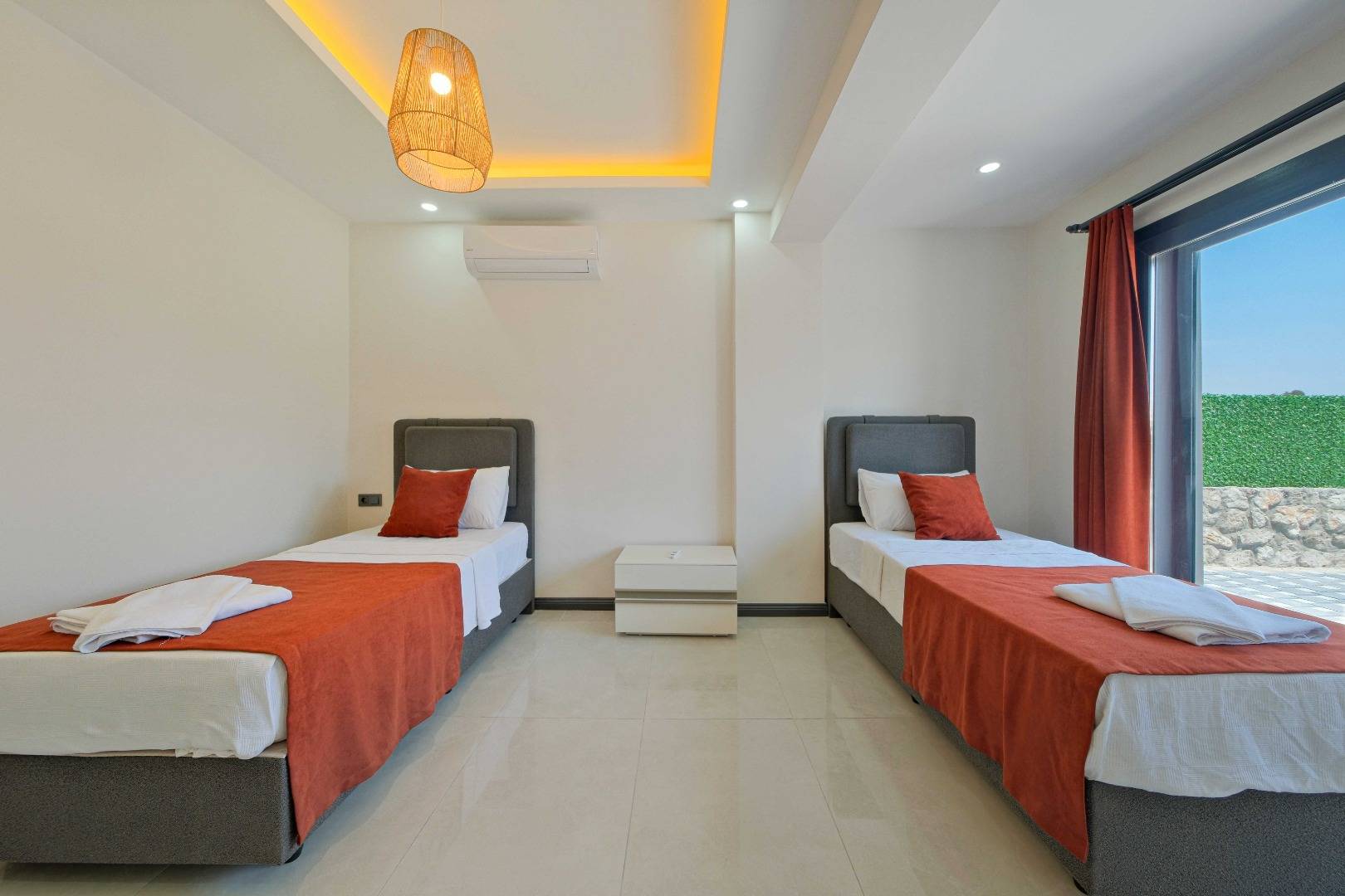 Fethiye Kargı'da Huzurlu Doğa İçerisinde, Özel Havuzlu, Saunalı Villa