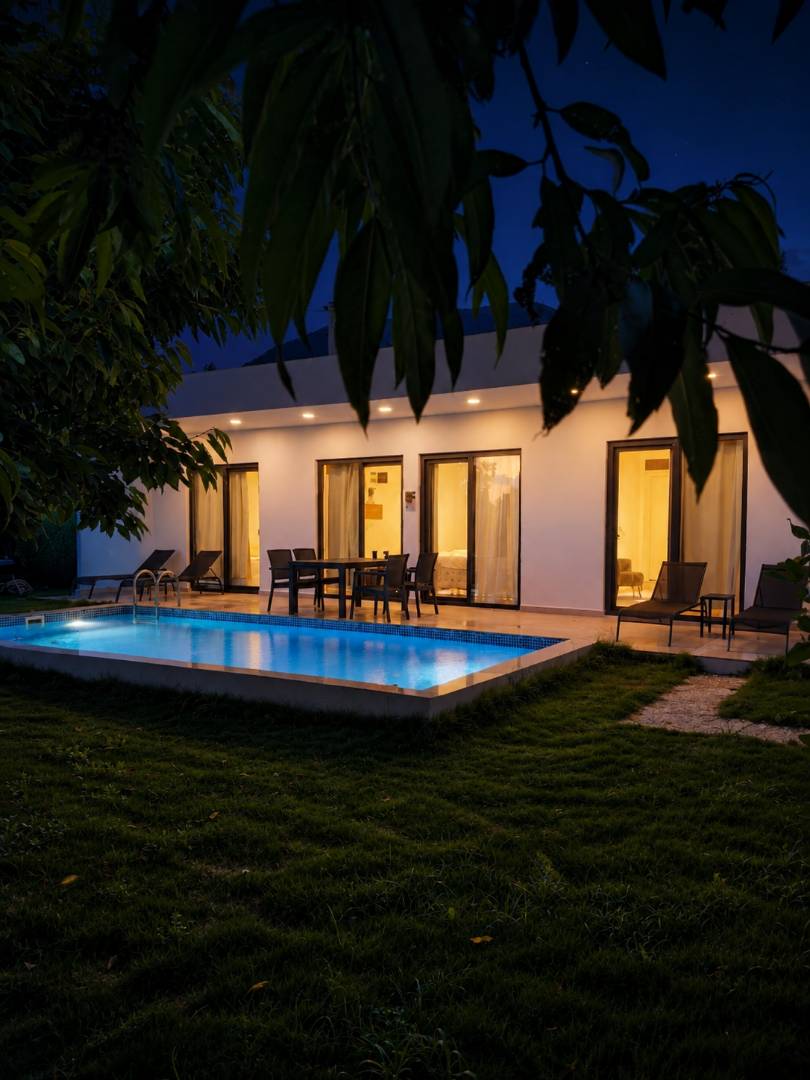 Fethiye Nif'te Şehirden Uzakta, Özel Havuzlu, Balayı Villası