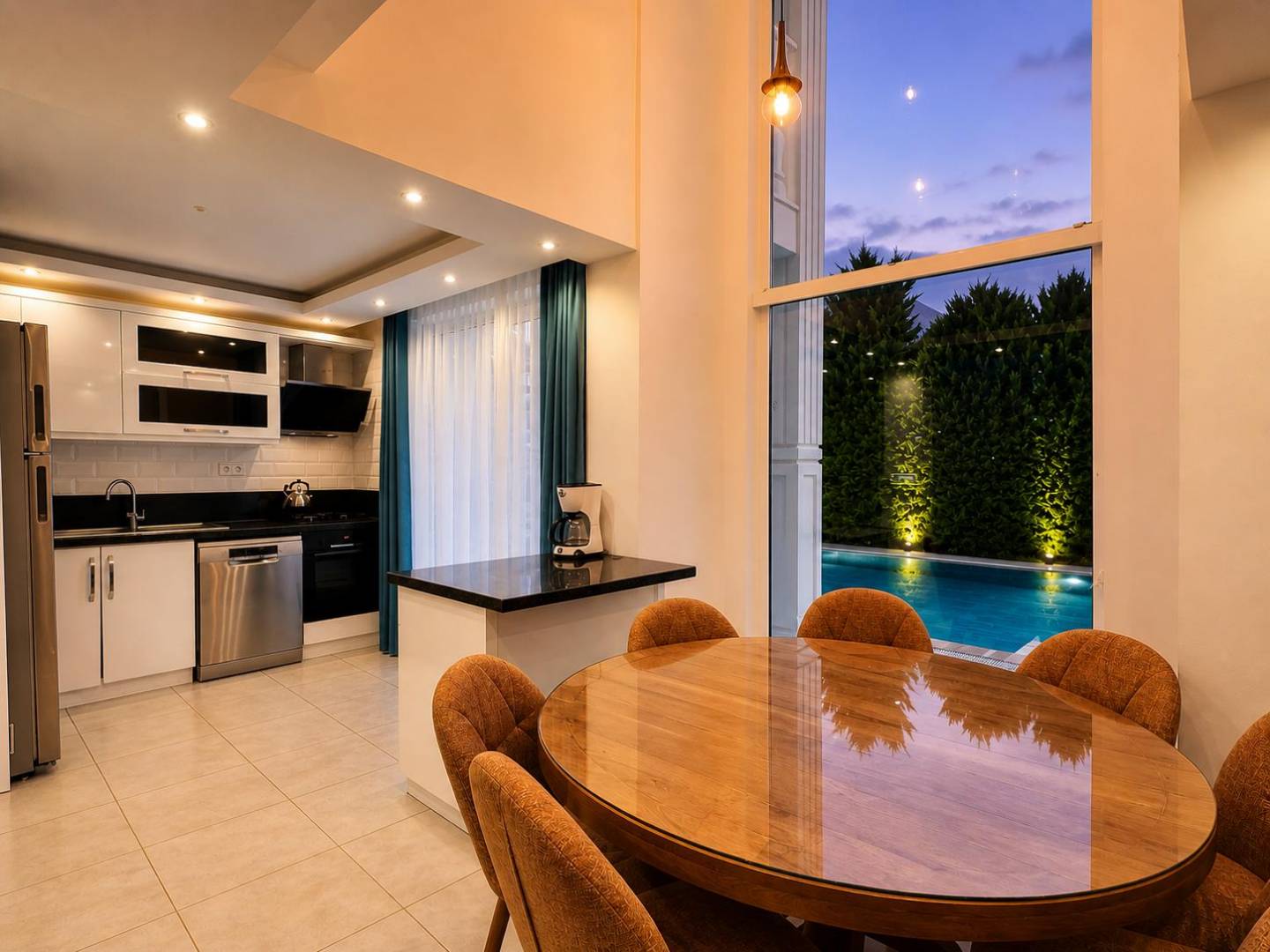 Fethiye Ölüdeniz'de Doğa İle İç İçe, Özel Havuzlu, 4+1 Villa