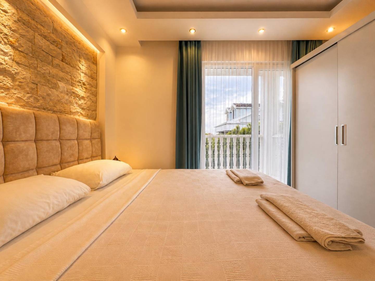 Fethiye Ölüdeniz'de Doğa İle İç İçe, Özel Havuzlu, 4+1 Villa