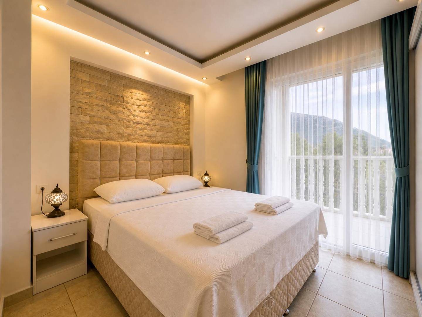Fethiye Ölüdeniz'de Doğa İle İç İçe, Özel Havuzlu, 4+1 Villa