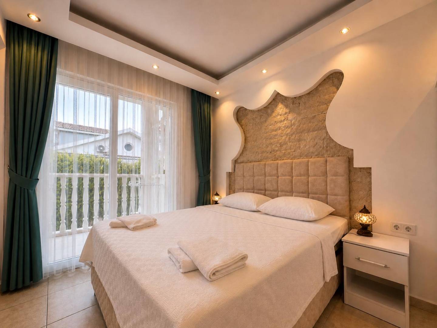 Fethiye Ölüdeniz'de Doğa İle İç İçe, Özel Havuzlu, 4+1 Villa