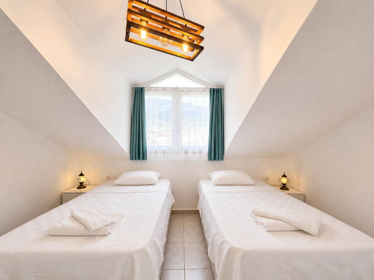 Fethiye Ölüdeniz'de Doğa İle İç İçe, Özel Havuzlu, 4+1 Villa