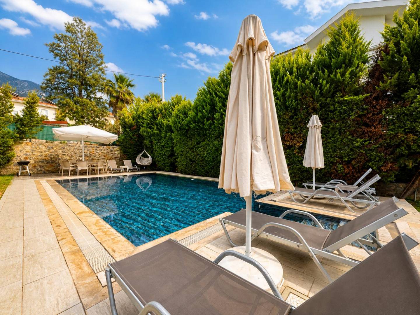 Fethiye Ölüdeniz'de Doğa İle İç İçe, Özel Havuzlu, 4+1 Villa