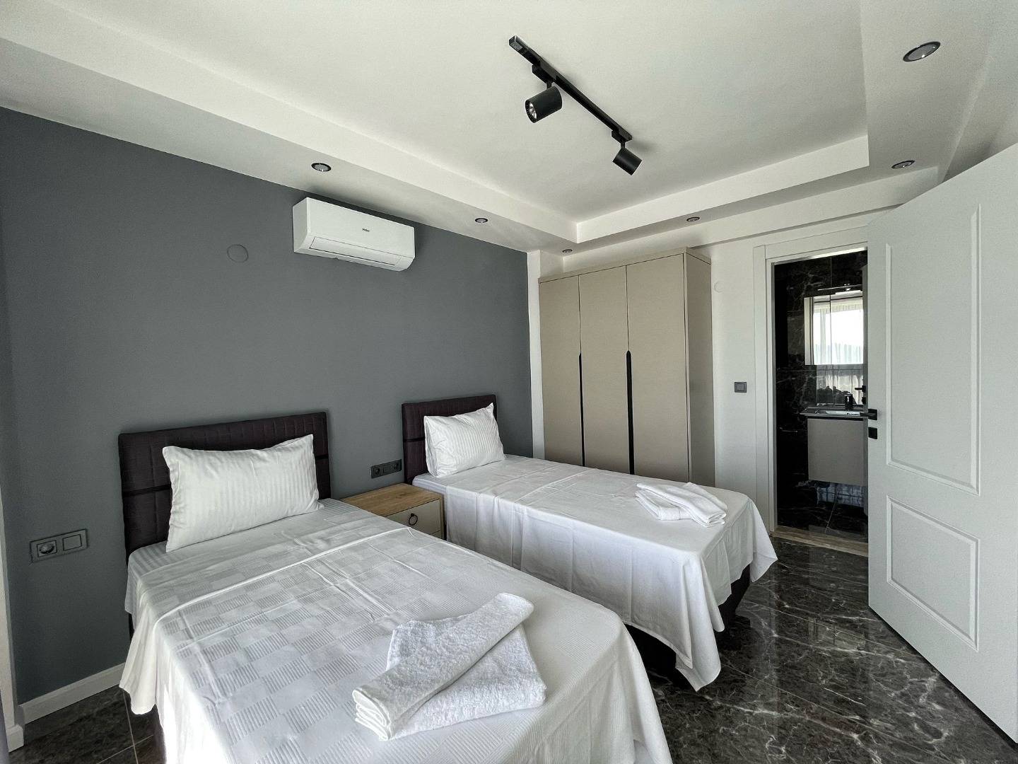 Fethiye Ölüdeniz'de Doğa İle İç İçe, Özel Havuzlu, Kiralık Villa