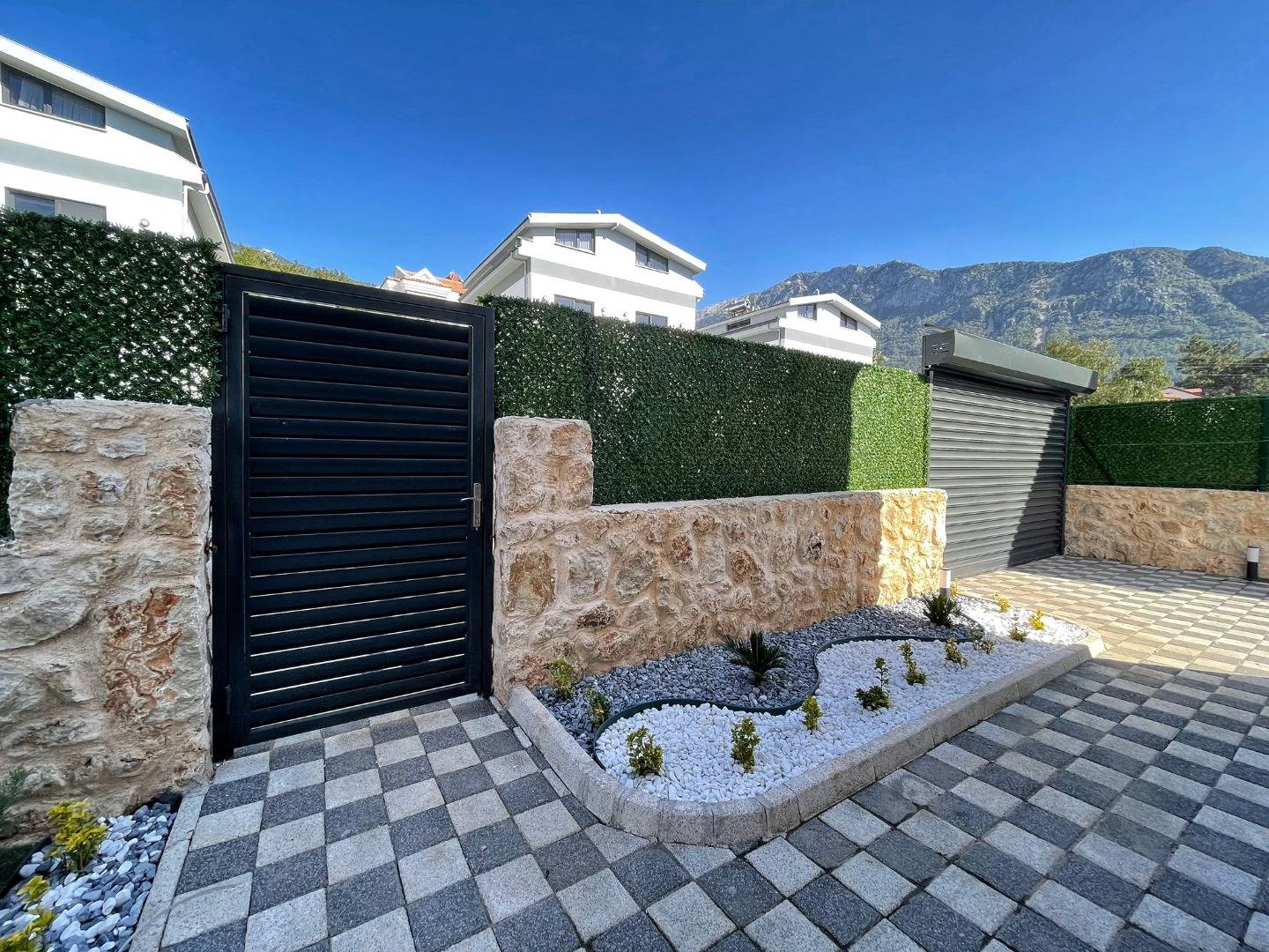 Fethiye Ölüdeniz'de Doğa İle İç İçe, Özel Havuzlu, Kiralık Villa