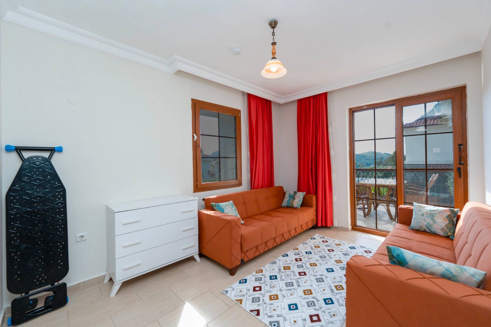 Fethiye Ölüdeniz'de Geniş Alanlara Sahip, Özel Havuzlu, Kiralık Villa 
