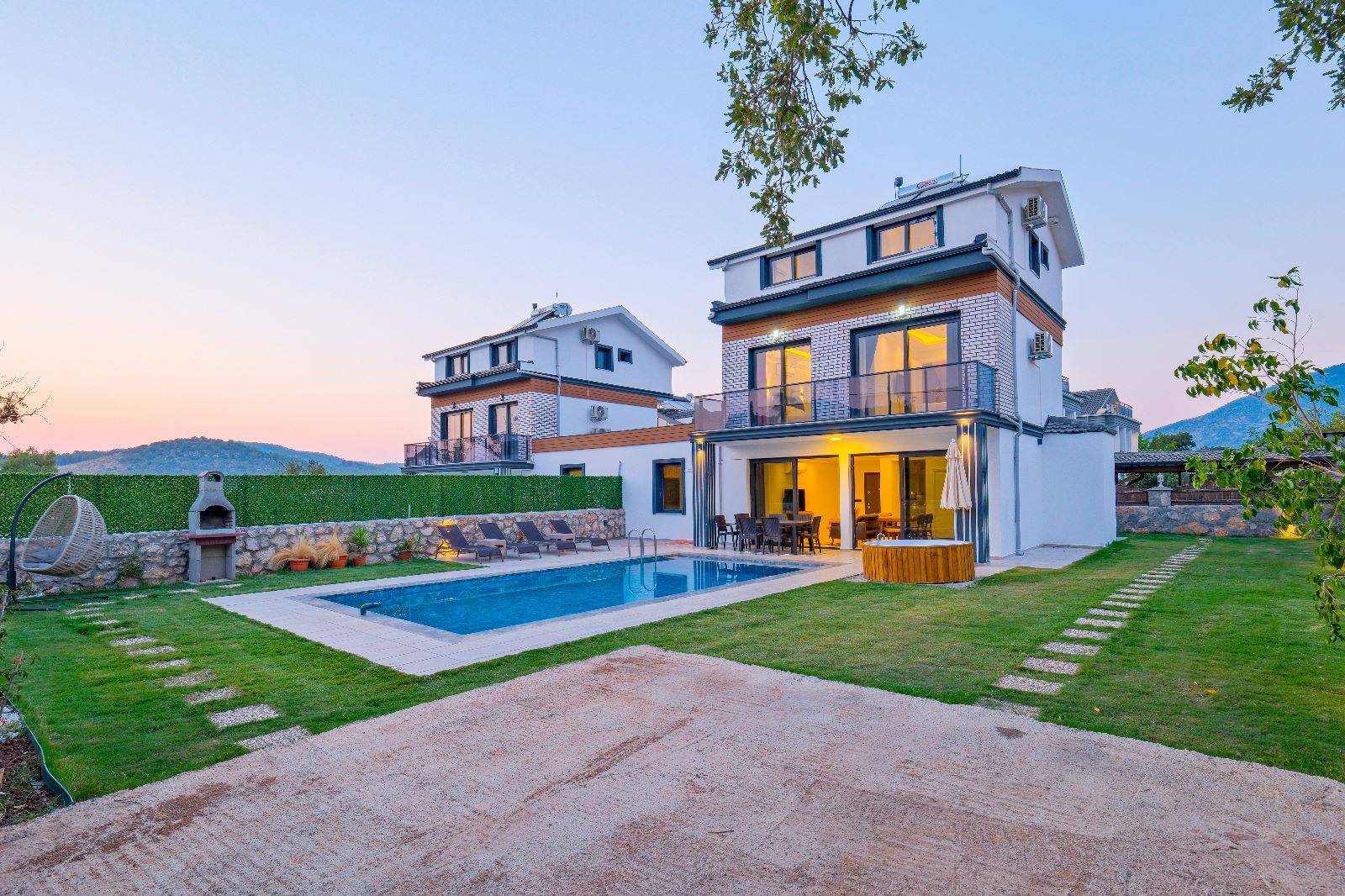 Fethiye Ölüdeniz'de Merkezi Konumda, Özel Havuzlu, Jakuzili Villa 45779 - 4