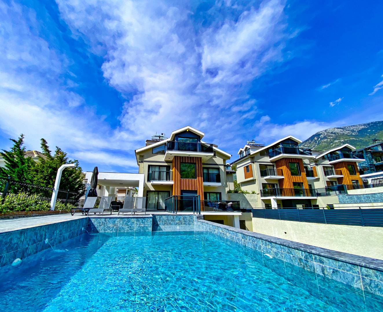 Fethiye Ölüdeniz'de Kalabalık Ailelere Uygun, Özel Havuzlu, 5+1 Villa 45873 — 2