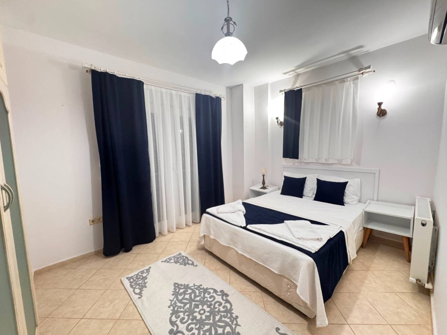Fethiye Ölüdeniz'de Merkezi Konumda, Özel Havuzlu, Kiralık Villa