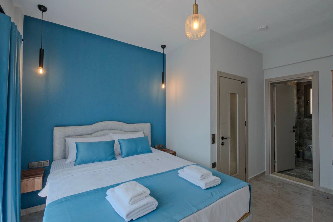 Fethiye Ölüdeniz'de Merkezi Konumda, Özel Havuzlu, Konforlu Villa