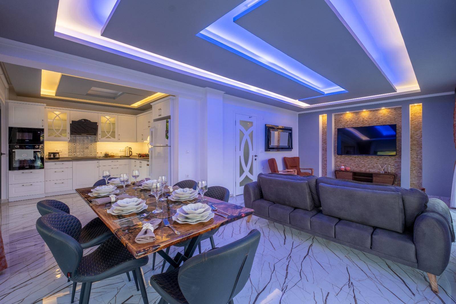 Fethiye Ölüdeniz'de Modern Tasarımlı, Özel Havuzlu, Merkezi Villa 45818 — 9