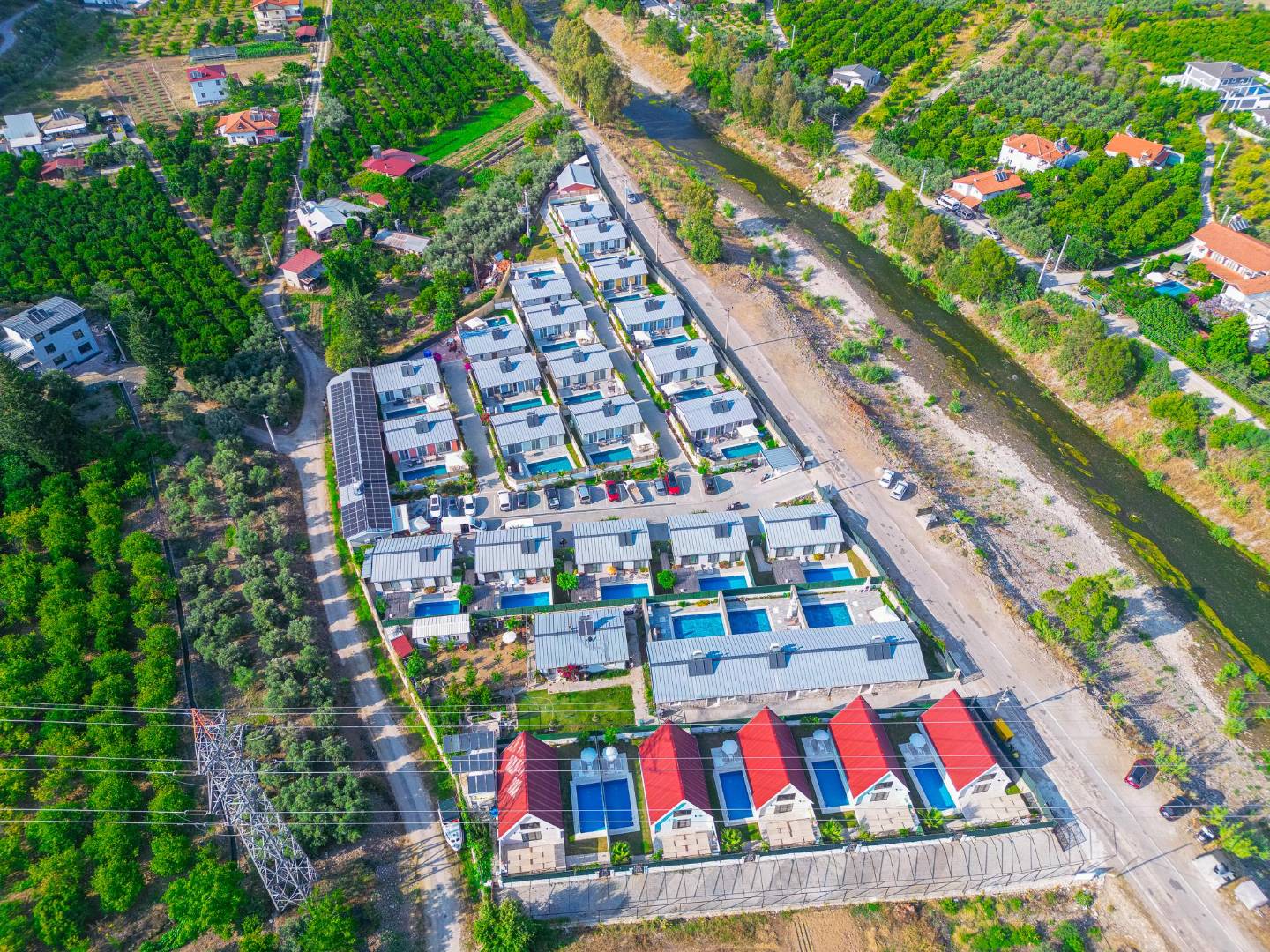 Fethiye Yanıklar'da Site İçerisinde, Özel Havuzlu, Kiralık Bungalov