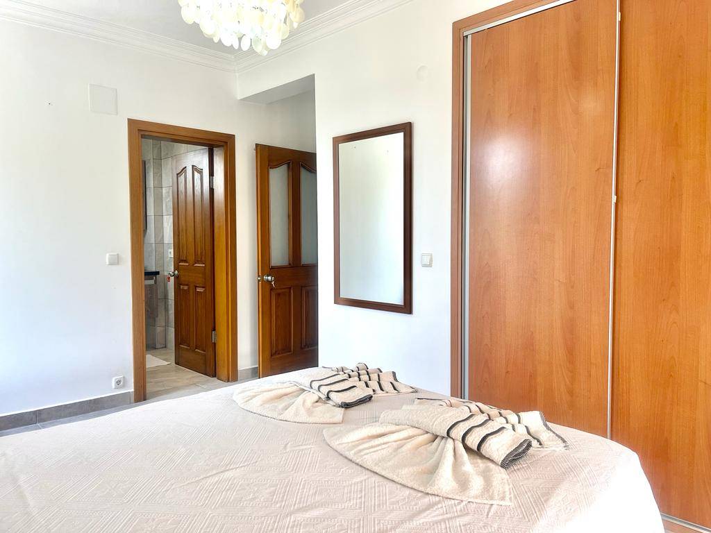 Fethiye Yeşilüzümlü'de Çocuklu Ailelere Uygun, Özel Havuzlu, Lüks Villa