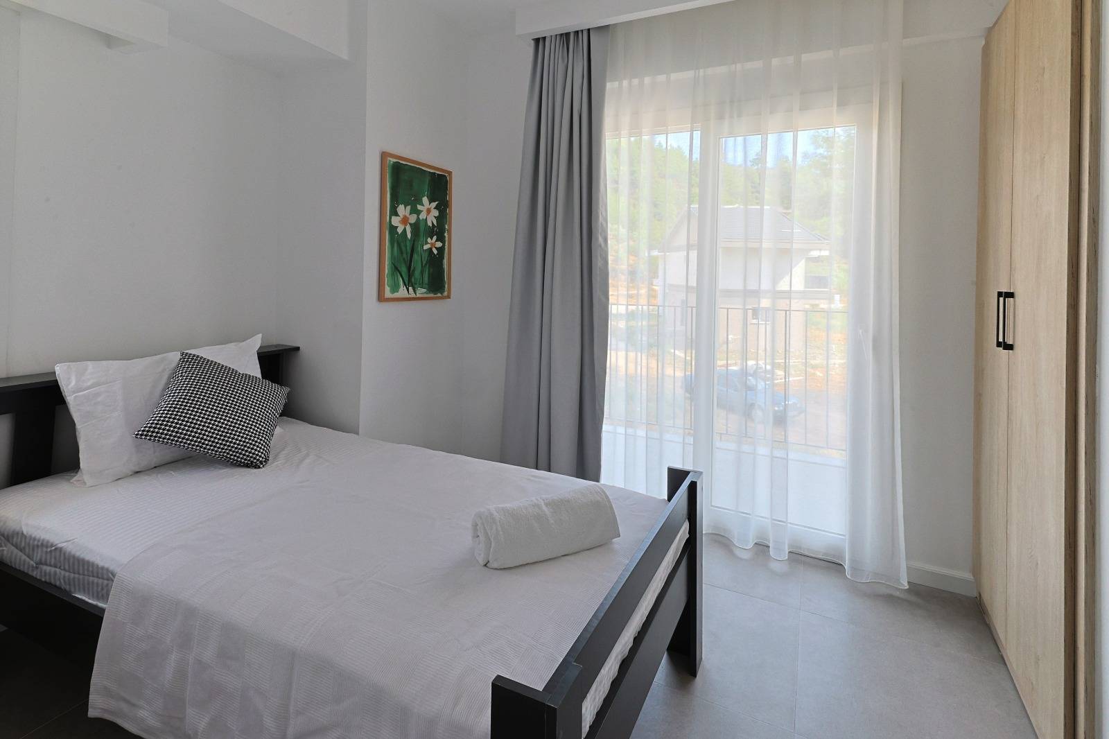 Fethiye Yeşilüzümlü'de Geniş Ailelere Uygun, Özel Havuzlu, Konforlu Villa