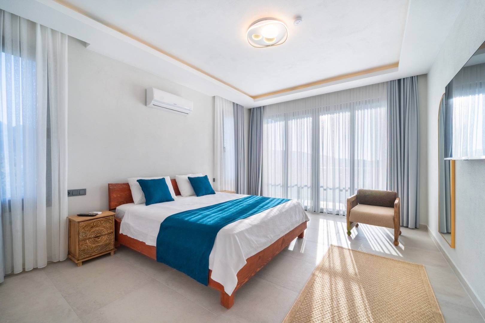 Fethiye Yeşilüzümlü'de Huzurlu Doğada, Özel Havuzlu, Konforlu Villa