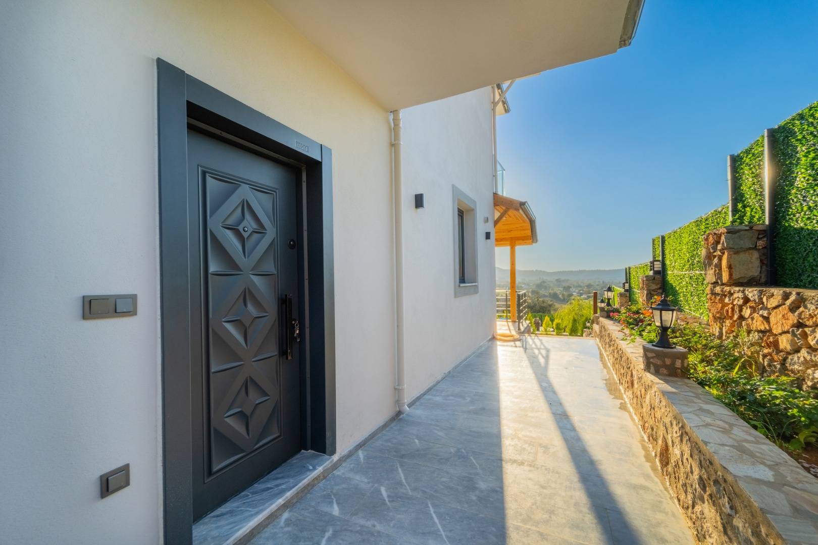 Fethiye Yeşilüzümlü'de Huzurlu Doğada, Özel Havuzlu, Konforlu Villa