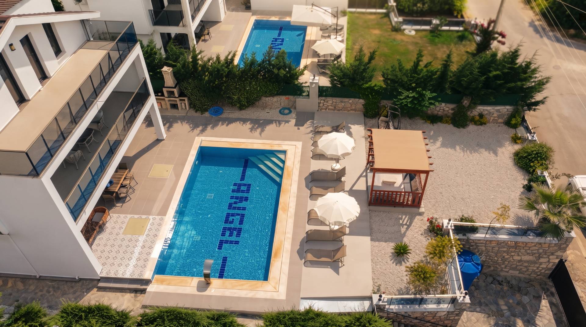 Fethiye Ölüdeniz'de Kalabalık Ailelere Uygun, Özel Havuzlu, Merkezi Villa