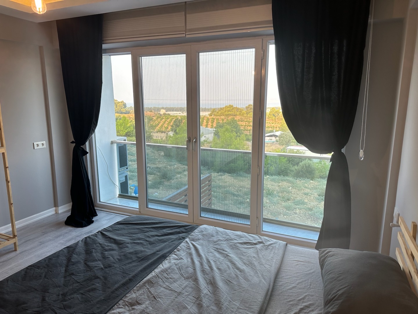 Antalya Kumluca'da Sakin Konumda, Özel Havuzlu, Lüks Tasarımlı Villa