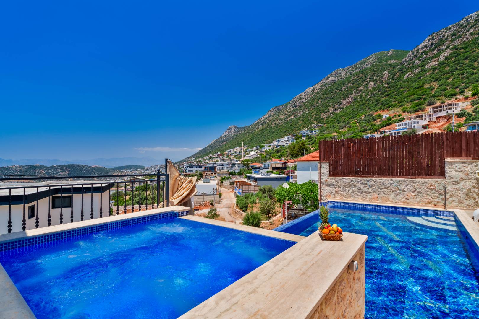 Kaş Bezirgan'da Merkeze Yakın, Özel Havuzlu, Otantik Villa 45751 — 2