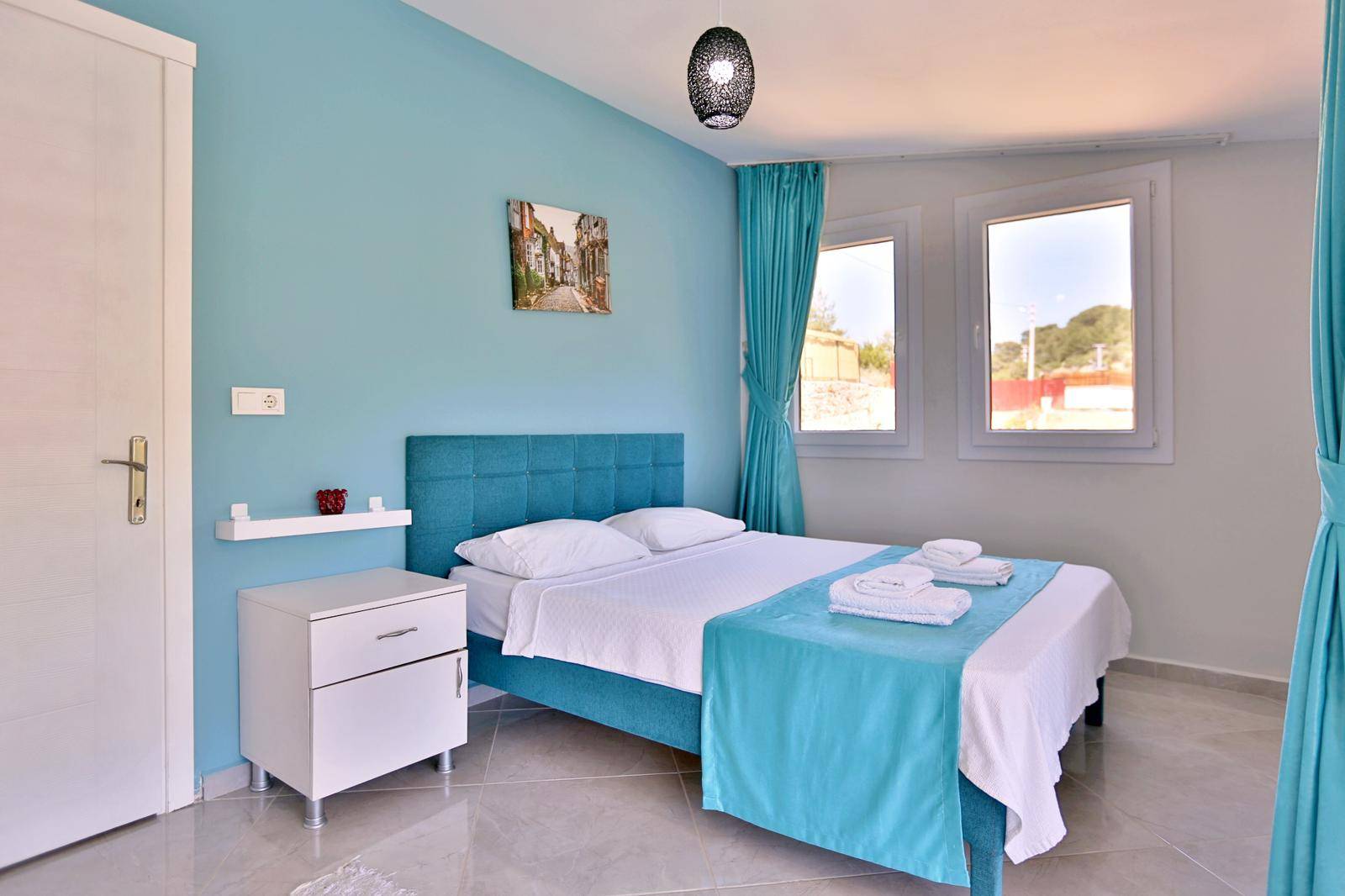Kaş Sarıbelen'de Doğa İle İç İçe, Özel Havuzlu, 3+1 Villa