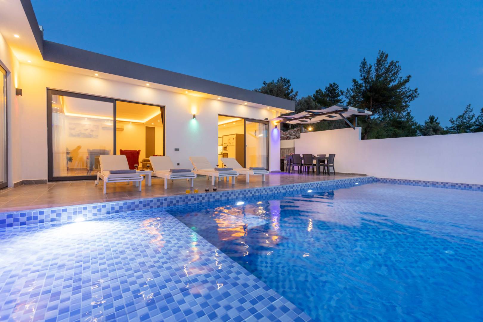 Kaş İslamlar'da Doğa İle İç İçe, Özel Havuzlu, Jakuzili Villa
