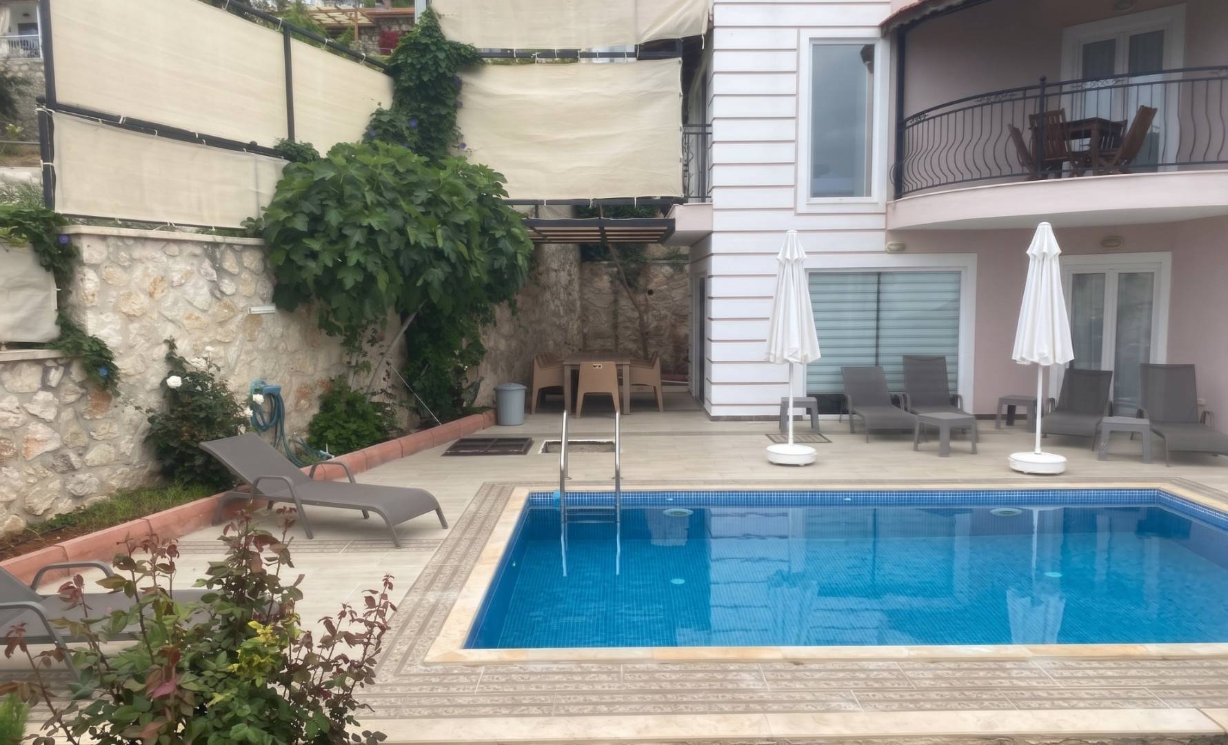 Kaş Bezirgan'da Sakin Konumda, Özel Havuzlu, 8 Kişilik Villa 45895 — 2