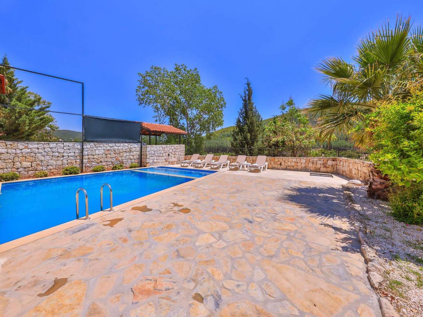 Kaş Çukurbağ'da Sakin Konumda, Özel Havuzlu, Jakuzili, Kiralık Villa 46072 — 2