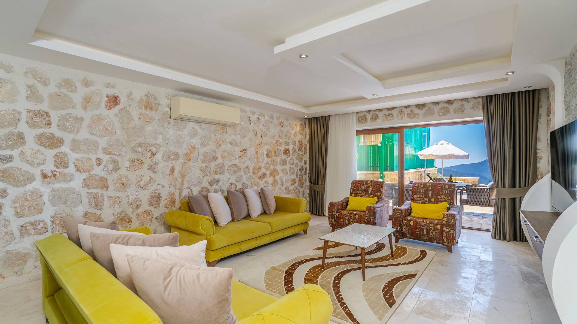 Kaş İslamlar'da Kartpostallık Manzaralı, Özel Havuzlu, 2+1 Villa