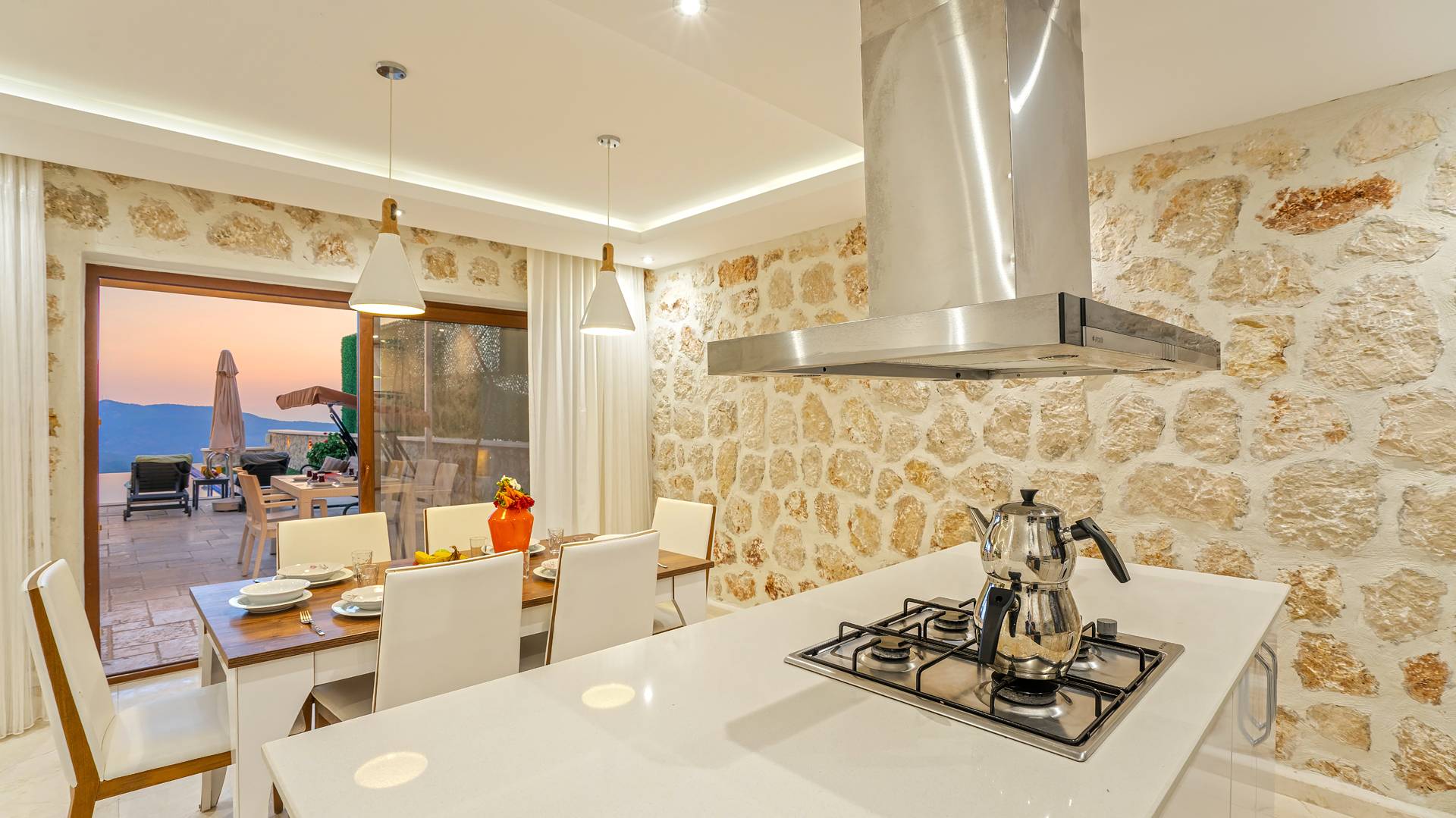 Kaş İslamlar'da Kartpostallık Manzaralı, Özel Havuzlu, 2+1 Villa