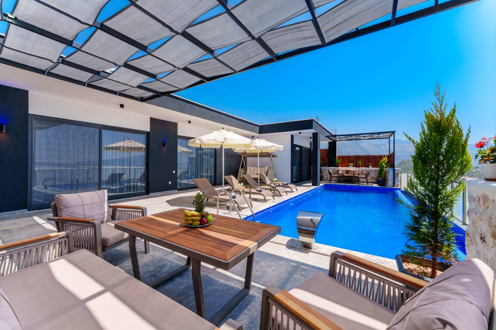 Kaş Çavdır'da Muhteşem Doğada, Özel Havuzlu, Jakuzili Villa