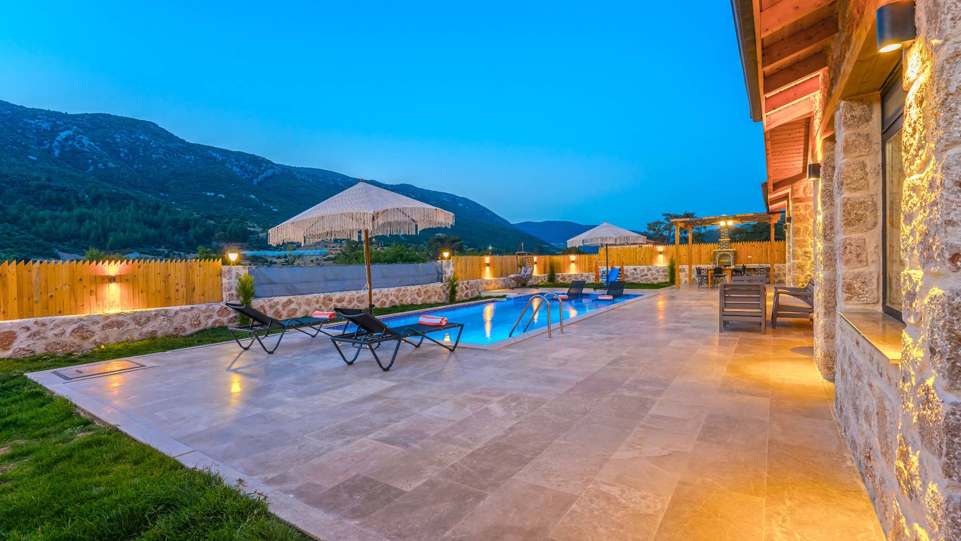 Kaş Hacıoğlan'da Otantik Tasarımlı, Özel Havuzlu, Jakuzili Vİlla 45739 — 8