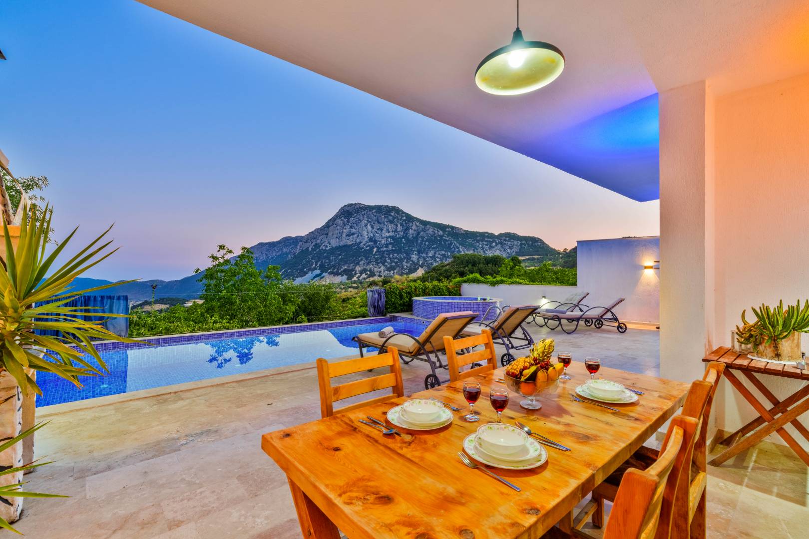 Kalkan İkizce'de Muhteşem Dağ Manzaralı, Özel Havuzlu, Şık Villa 34817 — 4