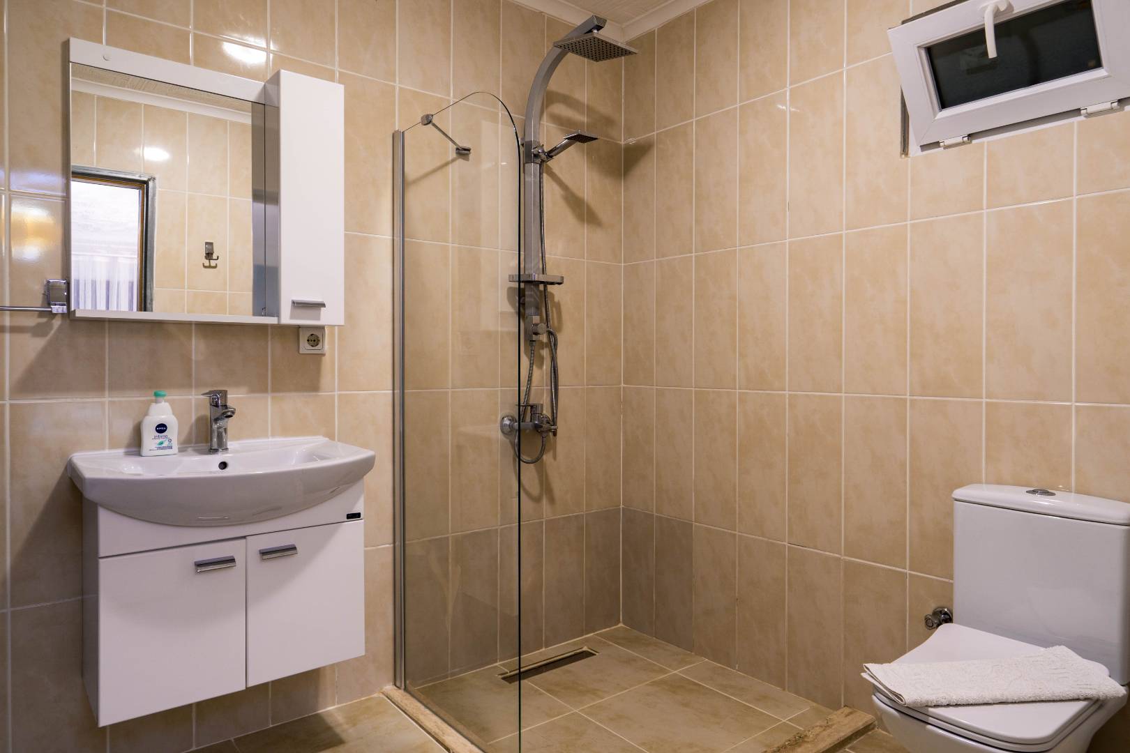Kalkan Kördere'de Deniz Manzaralı, Özel Havuzlu, Balayı Villası