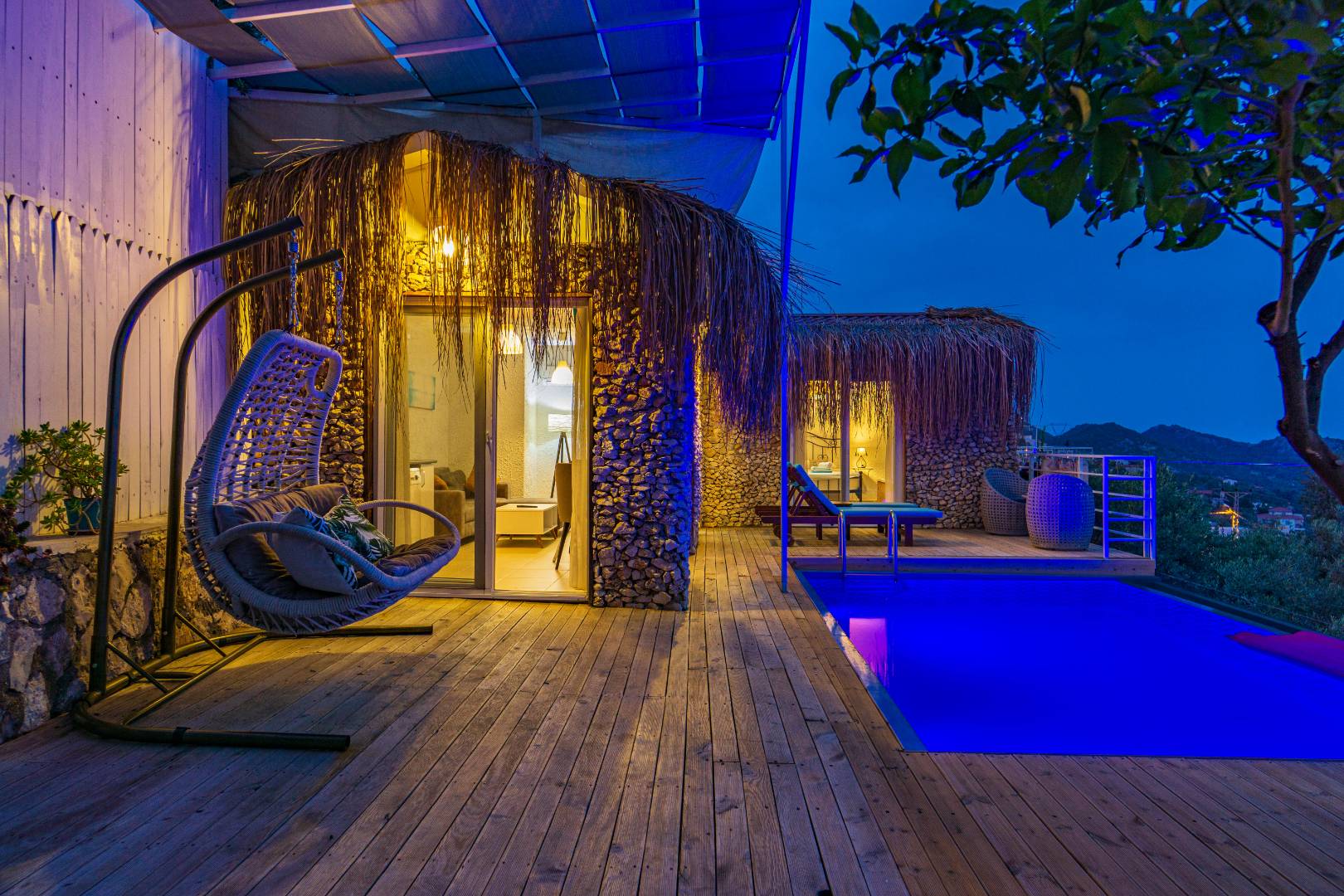 Kalkan Kördere'de Deniz Manzaralı, Özel Havuzlu, Balayı Villası
