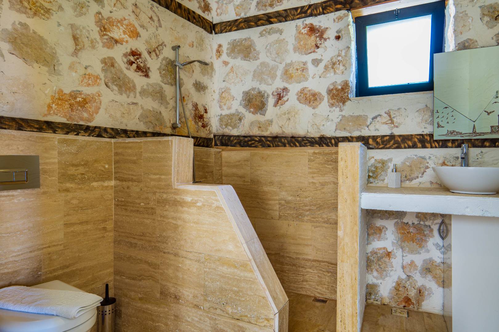 Kalkan Kördere'de Eşsiz Deniz Manzaralı, Özel Havuzlu, Balayı Villası