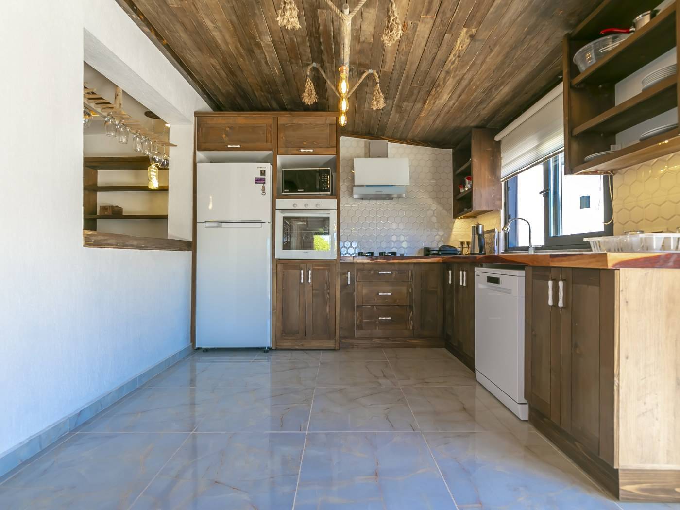 Kaş İslamlar'da Huzurlu Doğada, Özel Havuzlu, Jakuzili Villa