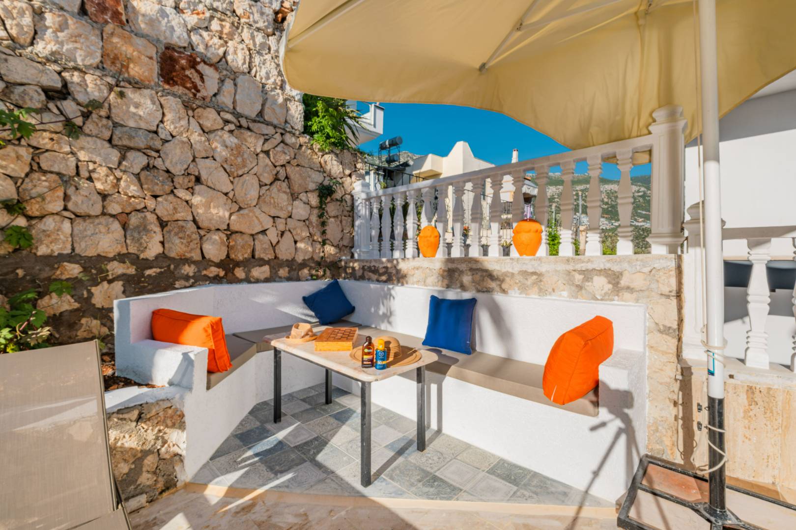 Kaş Kalkan'da Merkezi Konumda, Özel Havuzlu, Dubleks Daire