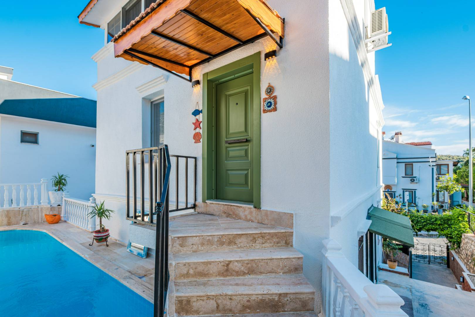 Kaş Kalkan'da Merkezi Konumda, Özel Havuzlu, Dubleks Daire
