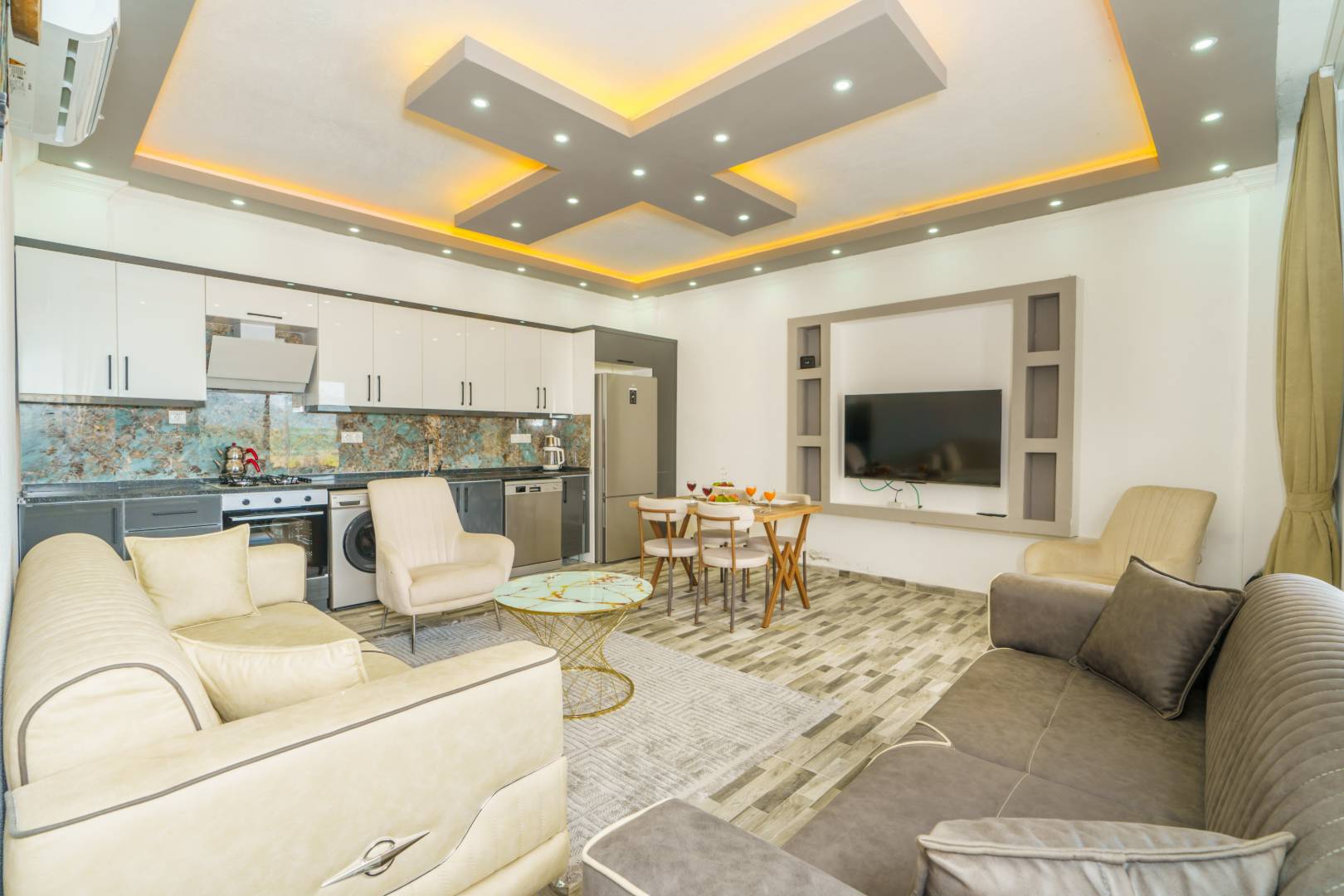 Kaş Aklar'da Enfes Doğa İçerisinde, Özel Havuzlu, 2+1 Villa