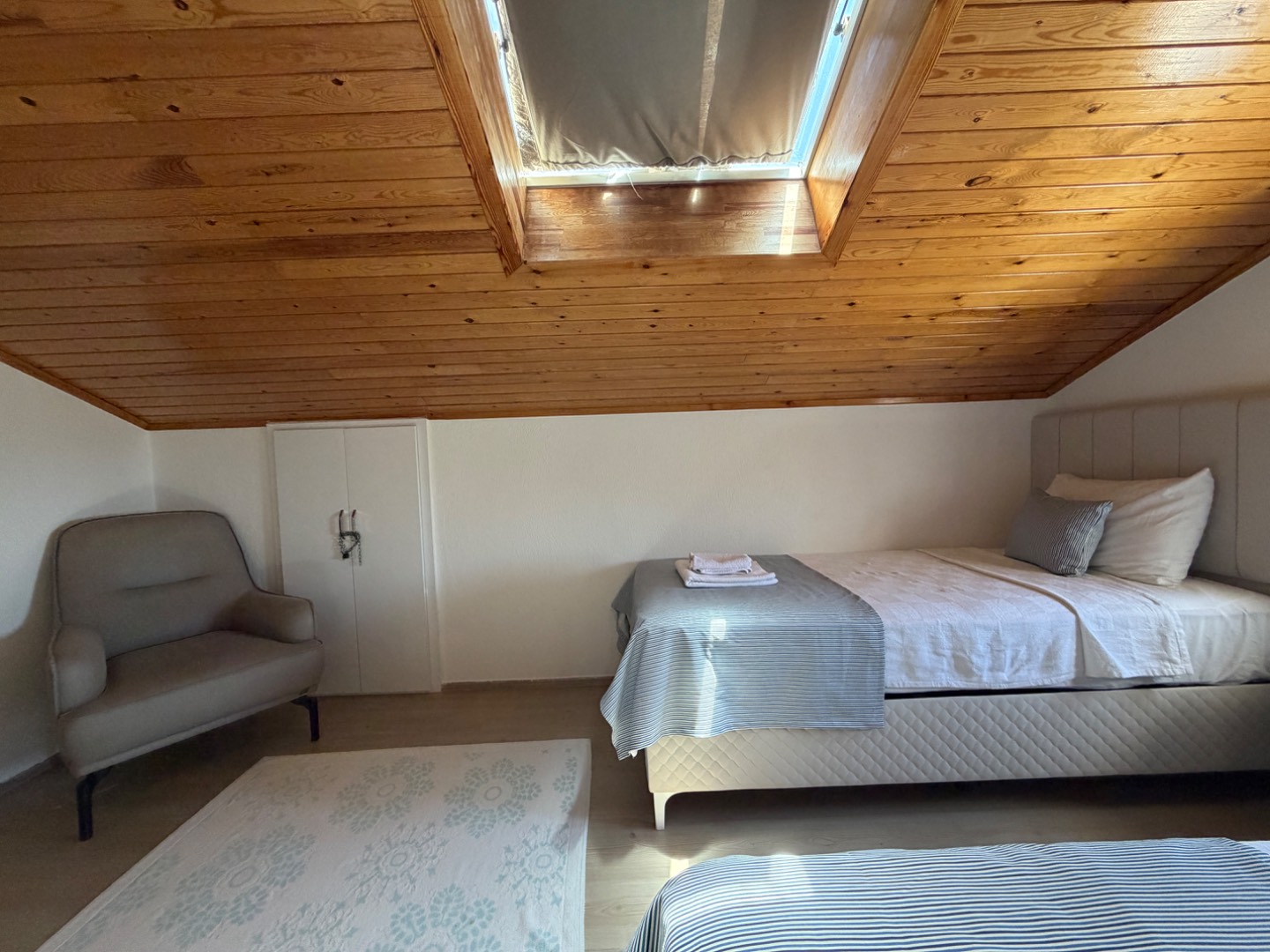 Kaş Andifli'de Çekirdek Ailelere Uygun, 2+1, Kiralık Apart