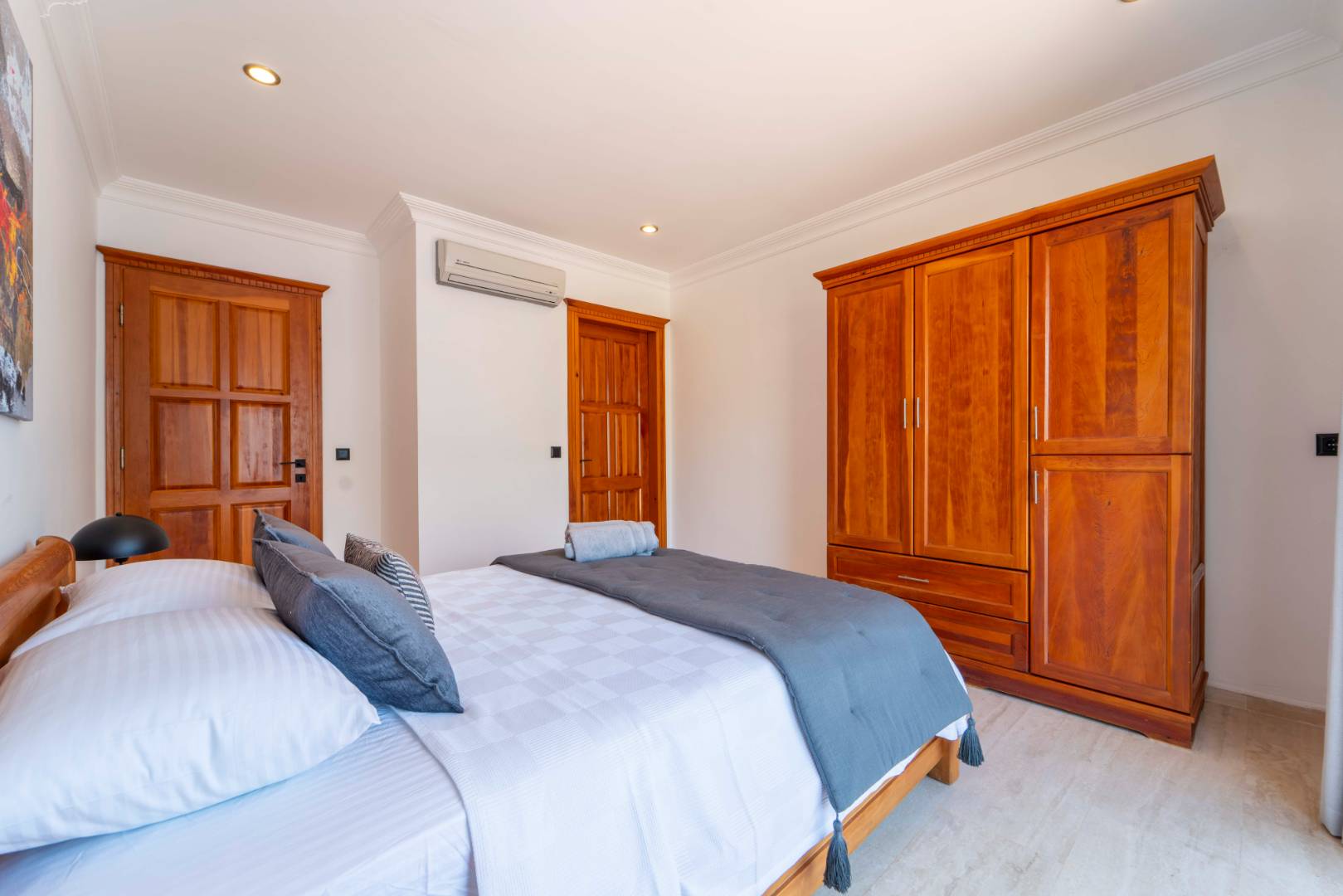 Kaş Andifli'de Enfes Deniz Manzaralı, Özel Havuzlu, Lüks Villa