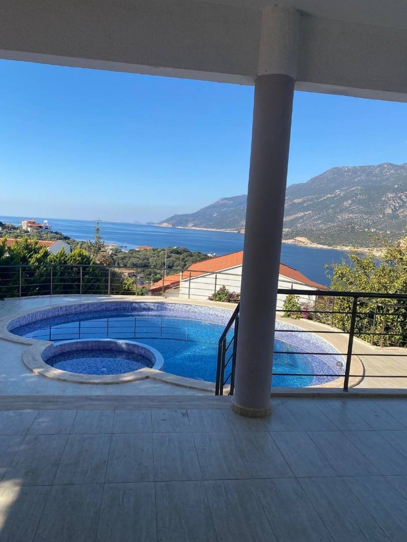 Kaş Andifli'de Enfes Deniz Manzaralı, Sonsuzluk Havuzlu, Modern Villa 46094 — 3