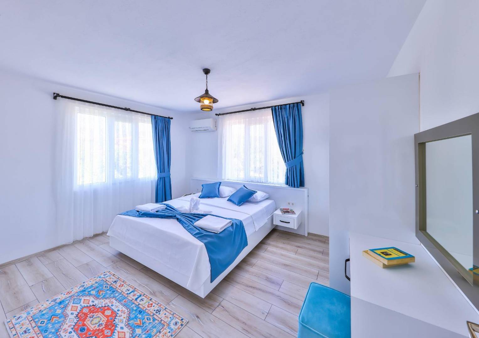 Kaş Bayındır'da Doğa İçerisinde, Özel Havuzlu, Konforlu Villa