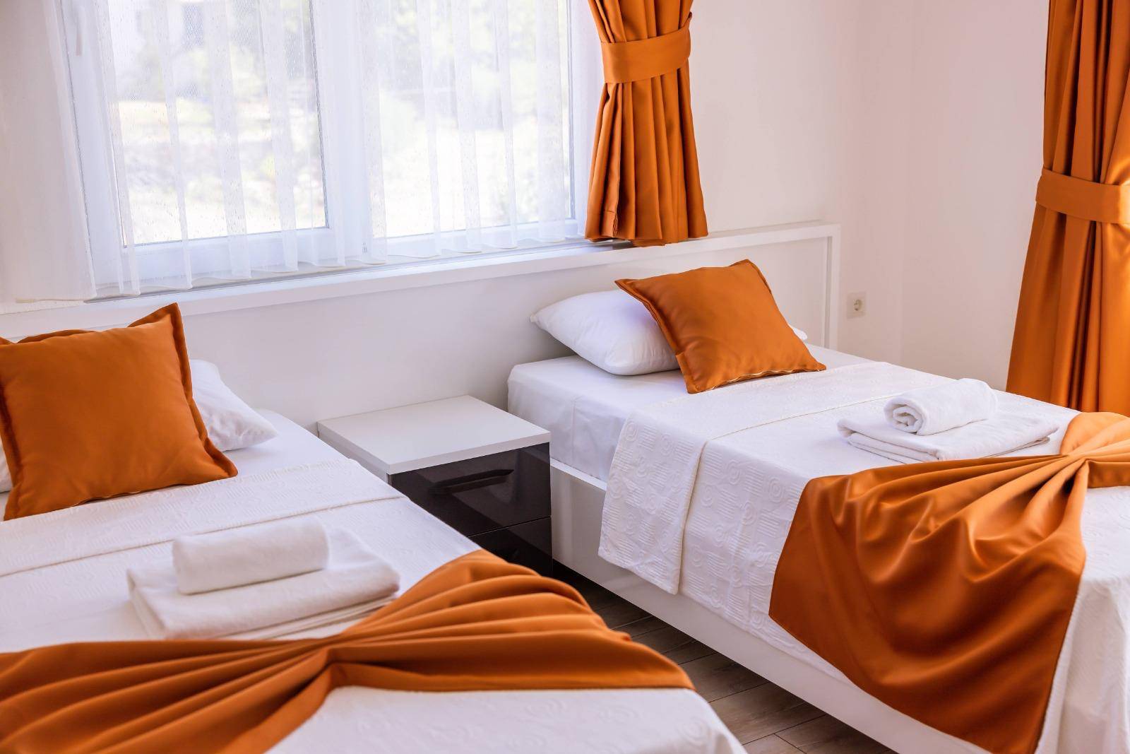 Kaş Bayındır'da Doğa İçerisinde, Özel Havuzlu, Konforlu Villa