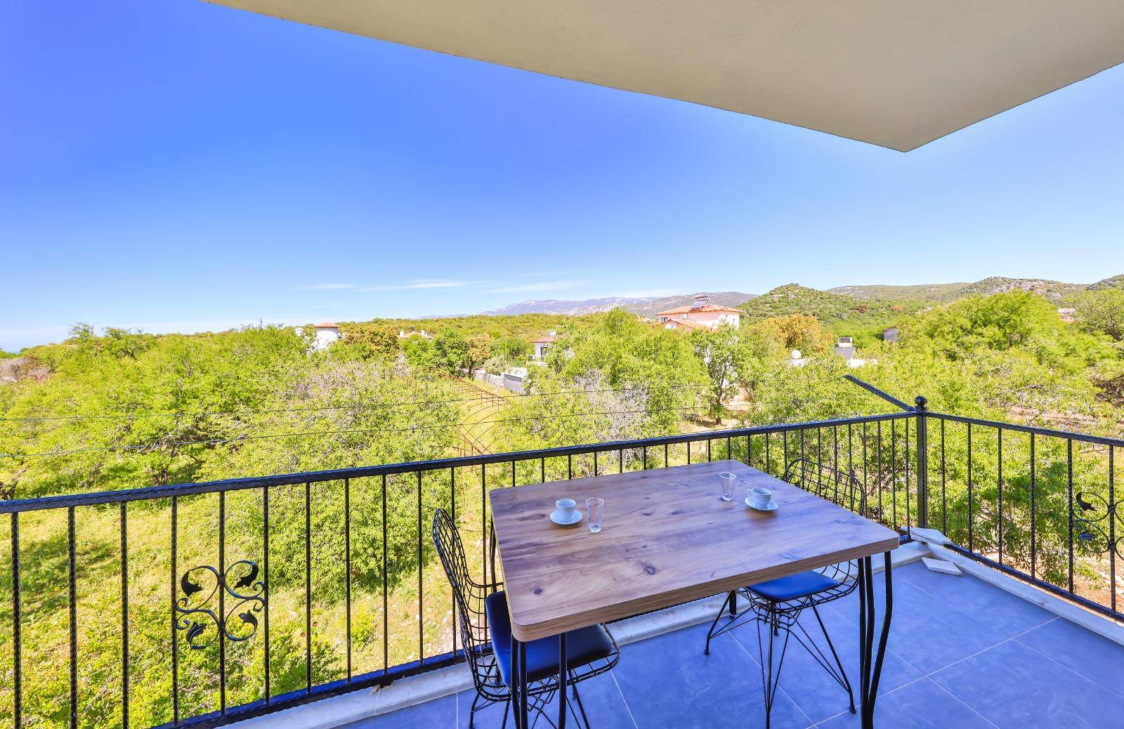 Kaş Bayındır'da Doğa İçerisinde, Özel Havuzlu, Konforlu Villa